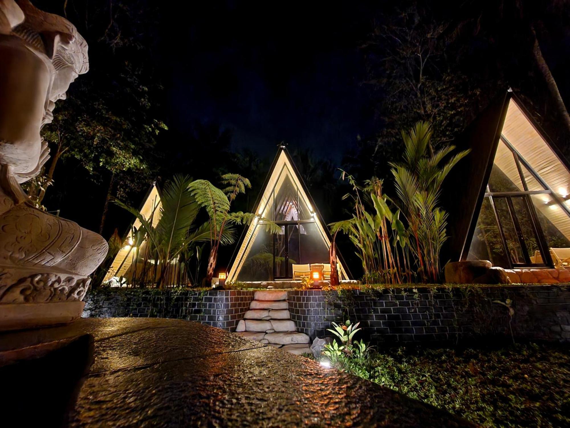 Delta Casa Ubud-Jungle Villas With Volcano View Gianyar  Exterior photo