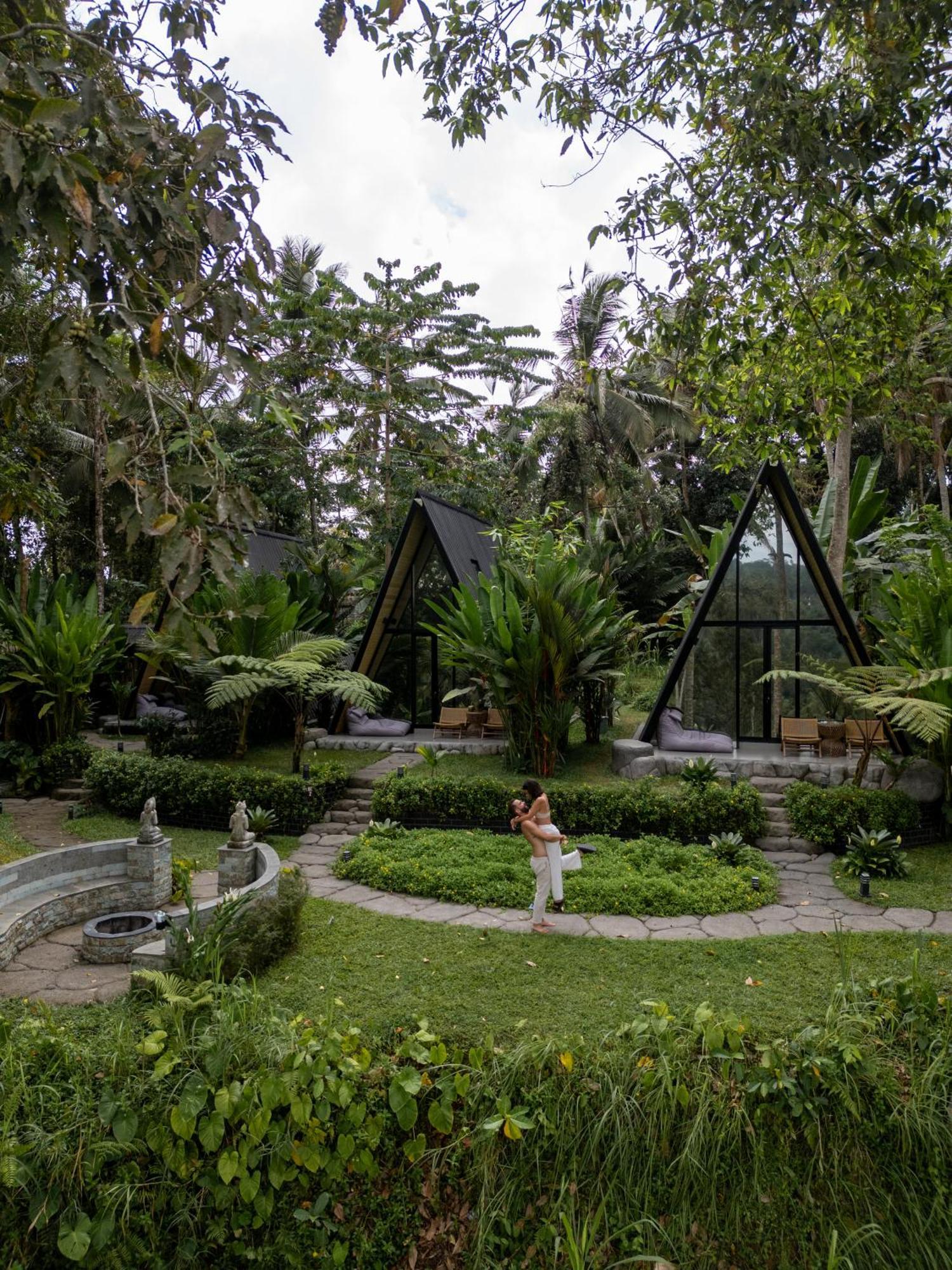 Delta Casa Ubud-Jungle Villas With Volcano View Gianyar  Exterior photo